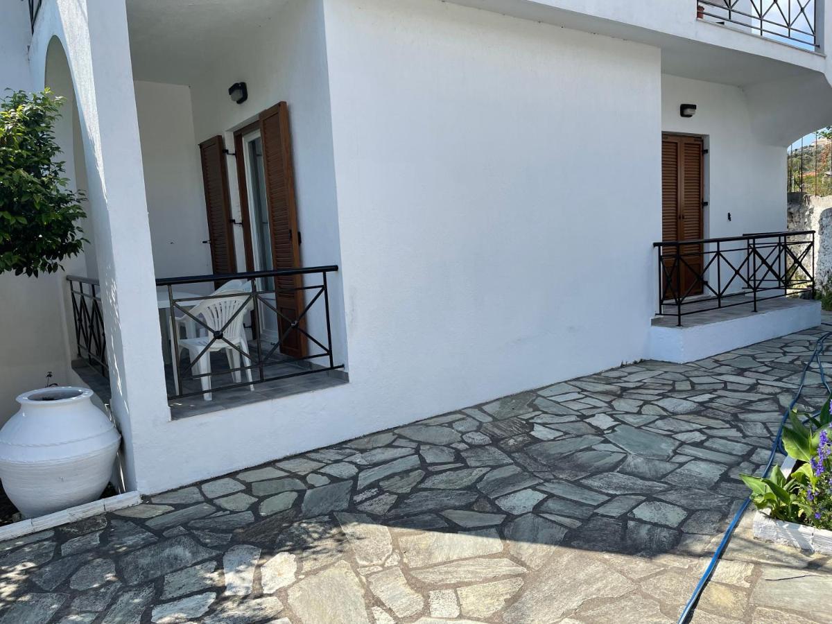 Karagiozos Studios & Apartments Σκόπελος Εξωτερικό φωτογραφία