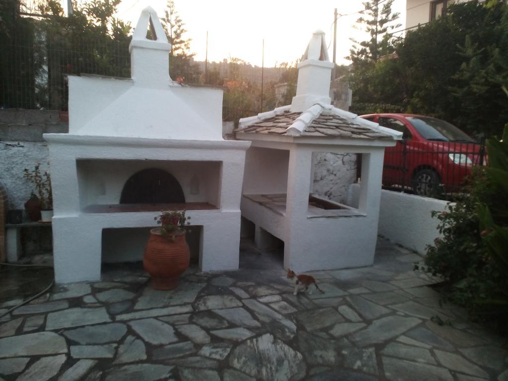 Karagiozos Studios & Apartments Σκόπελος Εξωτερικό φωτογραφία